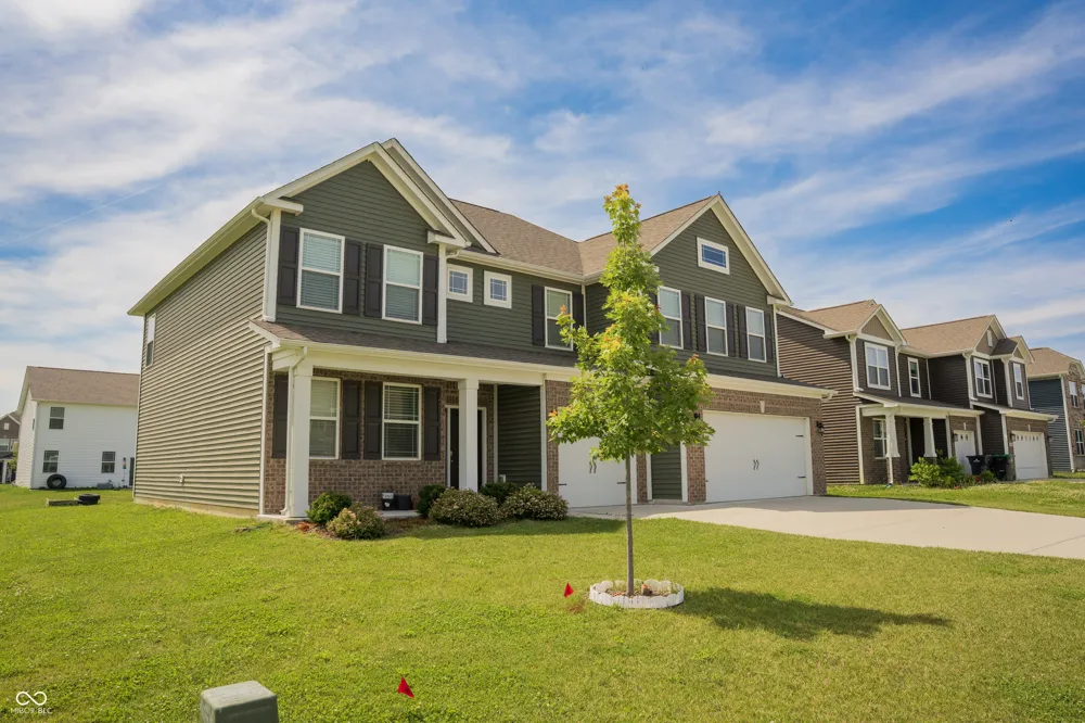160 Thorpe Drive Whiteland, IN 46184