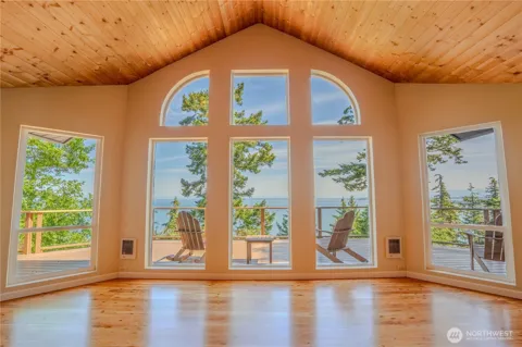 105 Windfall Lane