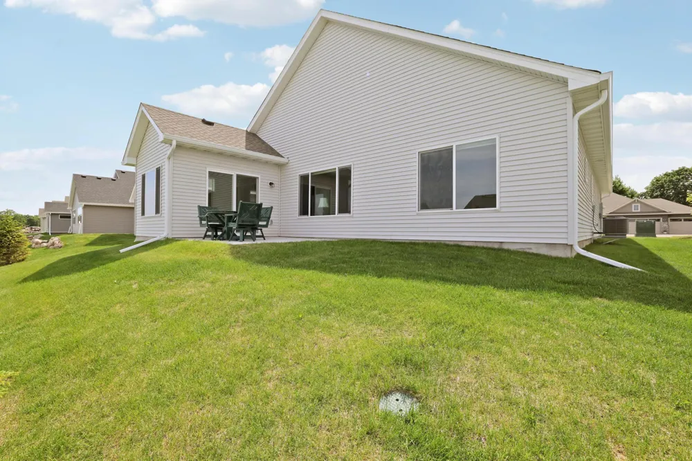 342 Emmy Lane Hanover, MN 55341