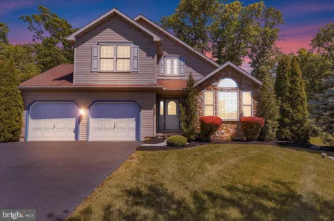 223 WOODBRIDGE LANE