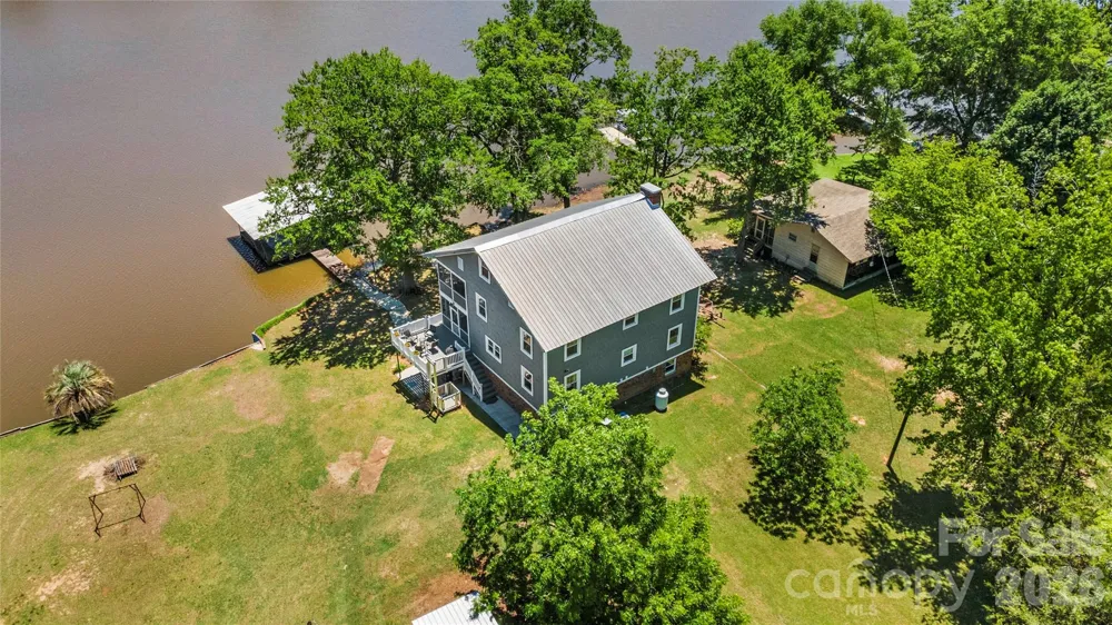 2450 Cottage Lane Liberty Hill, SC 29074