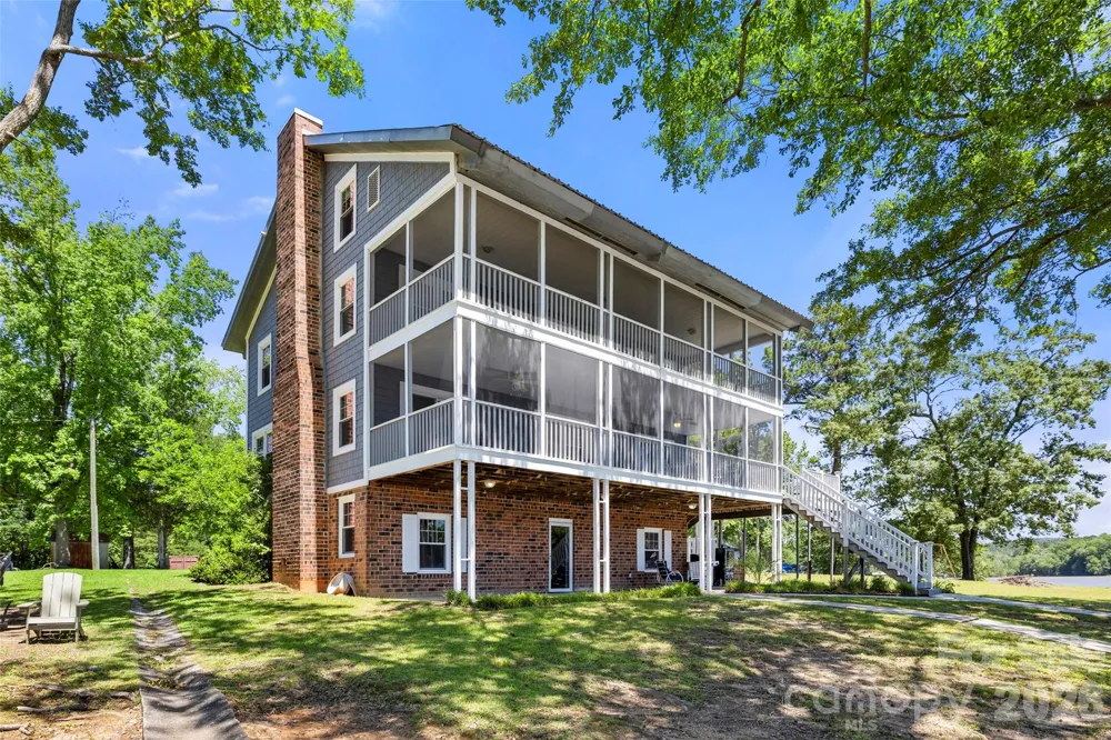 2450 Cottage Lane Liberty Hill, SC 29074