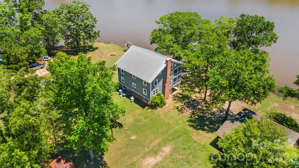 2450 Cottage Lane Liberty Hill, SC 29074