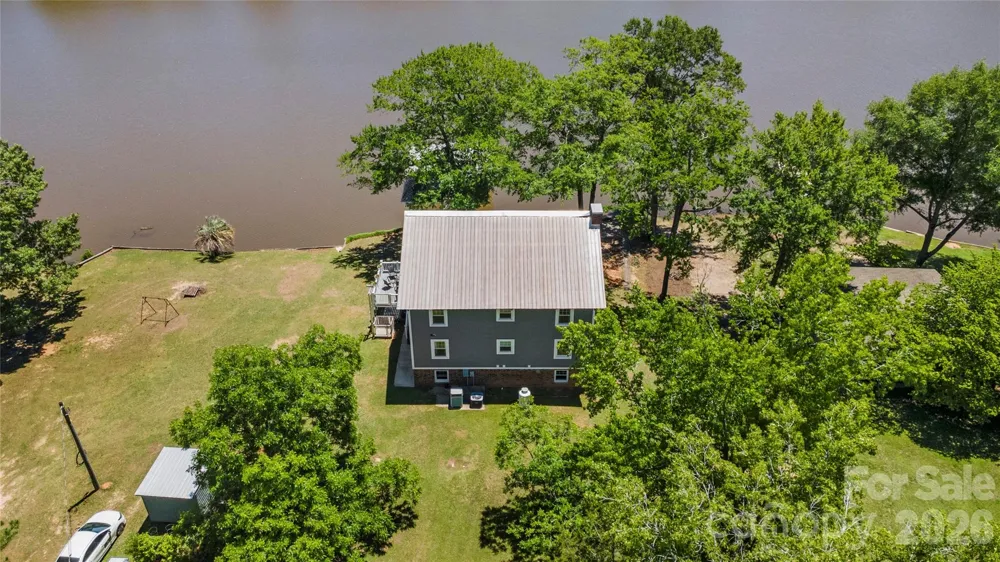 2450 Cottage Lane Liberty Hill, SC 29074