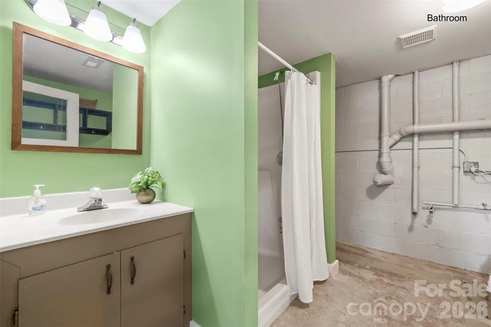 2450 Cottage Lane Liberty Hill, SC 29074