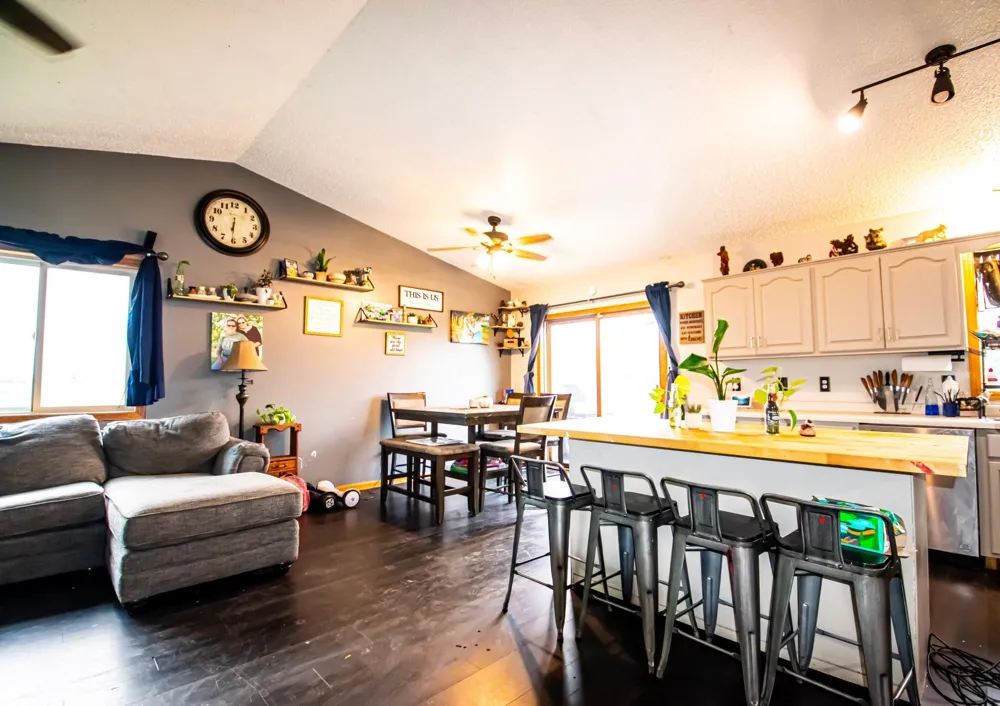1616 Evergreen Drive Ogilvie, MN 56358