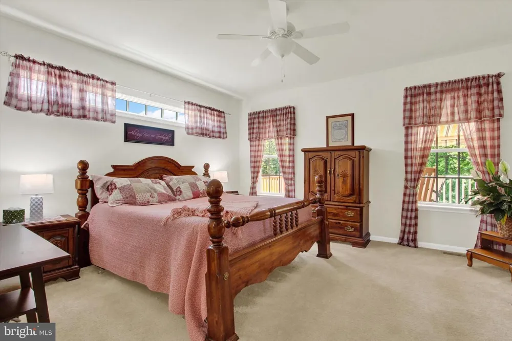 143 BITTERN DRIVE Gettysburg, PA 17325