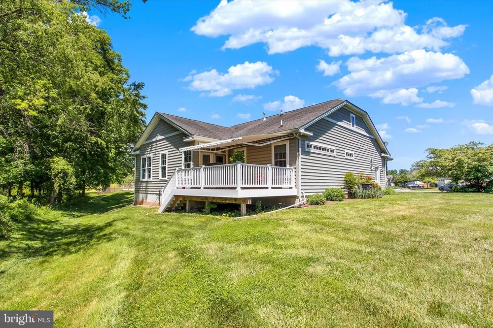 143 BITTERN DRIVE Gettysburg, PA 17325