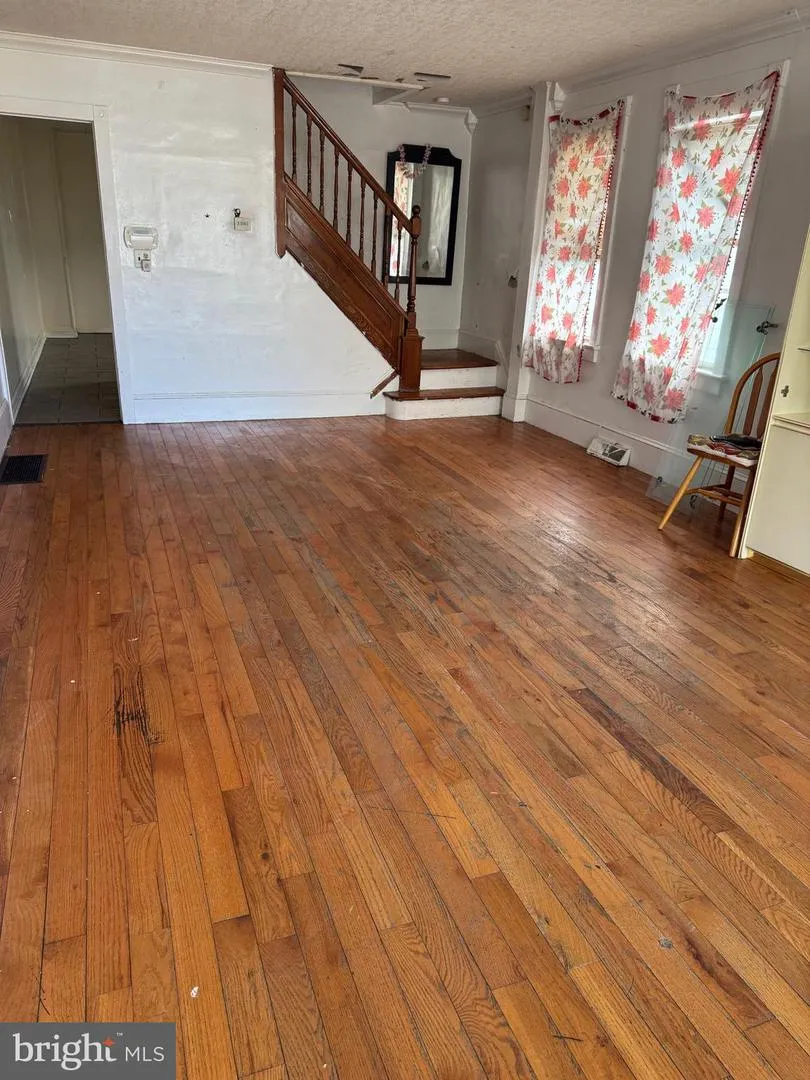 437 HOME AVENUE Trenton, NJ 08611