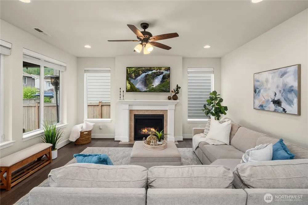 336 Zemp Way NE North Bend, WA 98045