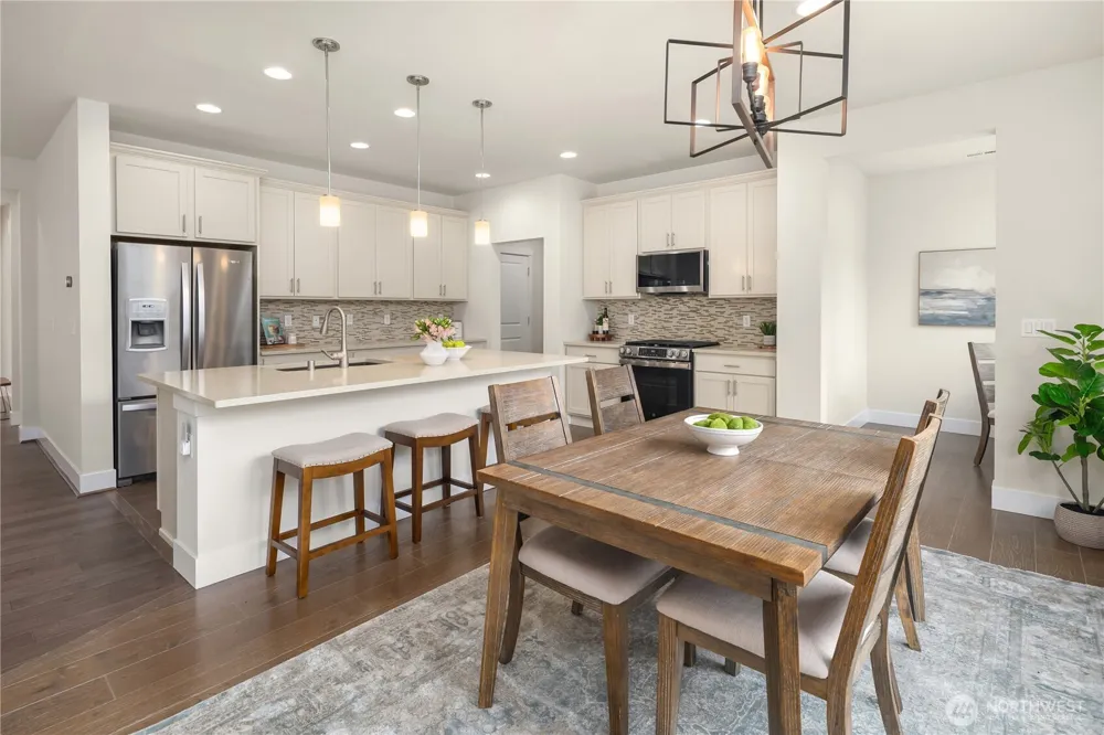 336 Zemp Way NE North Bend, WA 98045