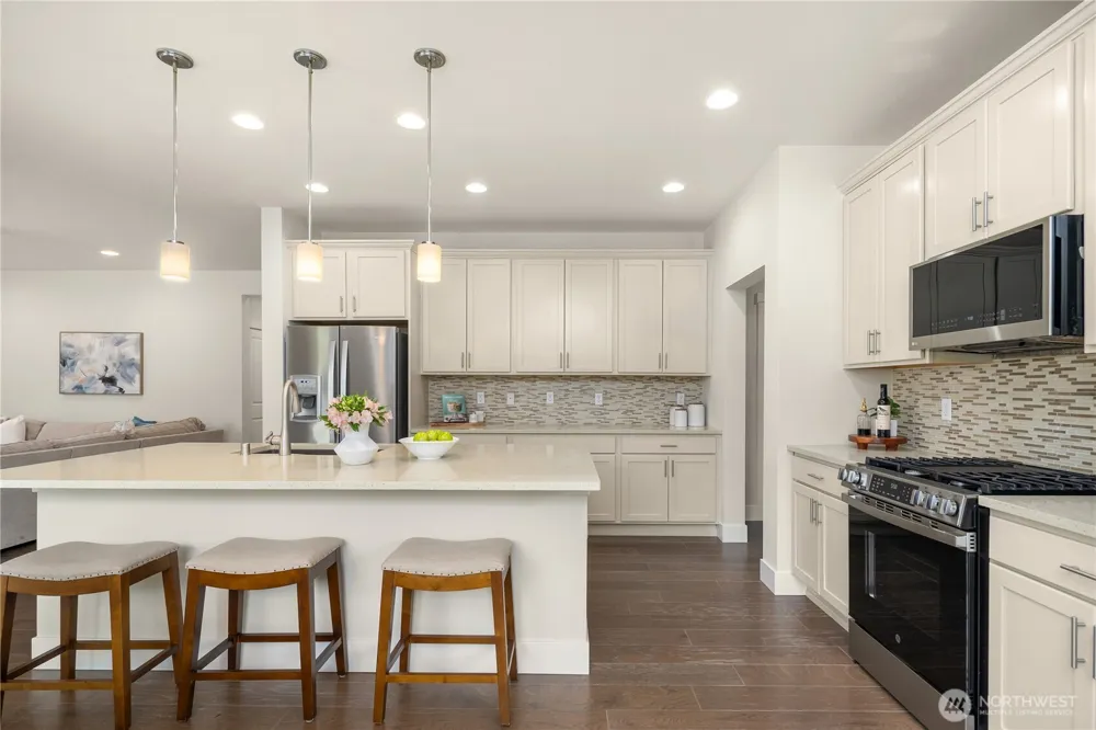 336 Zemp Way NE North Bend, WA 98045