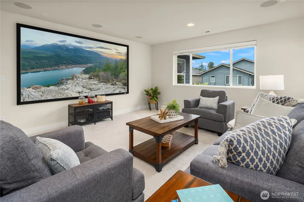 336 Zemp Way NE North Bend, WA 98045
