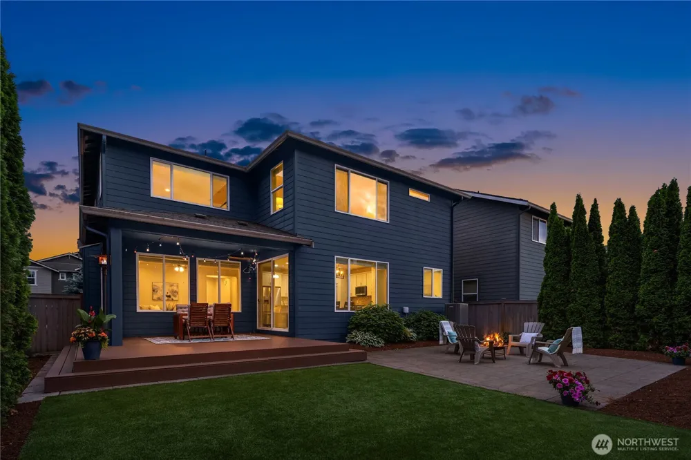 336 Zemp Way NE North Bend, WA 98045