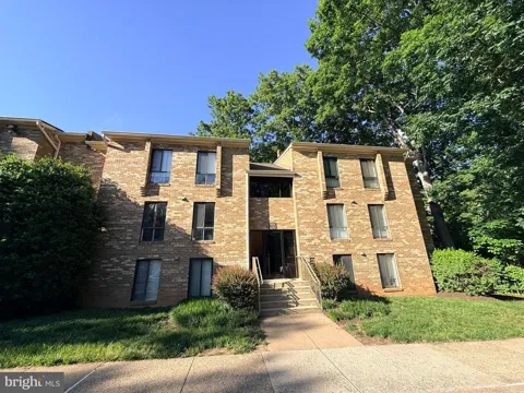 2313 FREETOWN COURT #20/11C