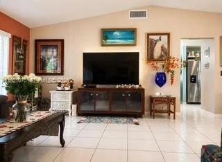 7551 SW 42nd Pl Davie, FL 33314