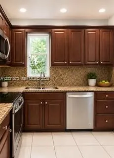 7551 SW 42nd Pl Davie, FL 33314
