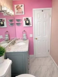 7551 SW 42nd Pl Davie, FL 33314