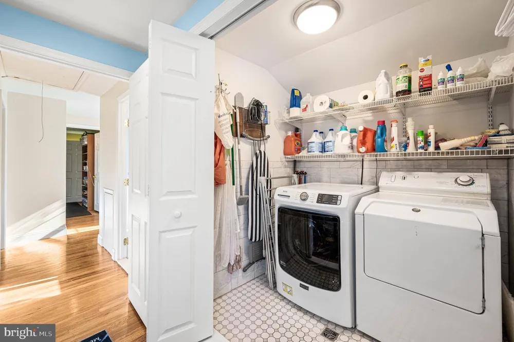 4035 FAIRWAY ROAD Lafayette Hill, PA 19444