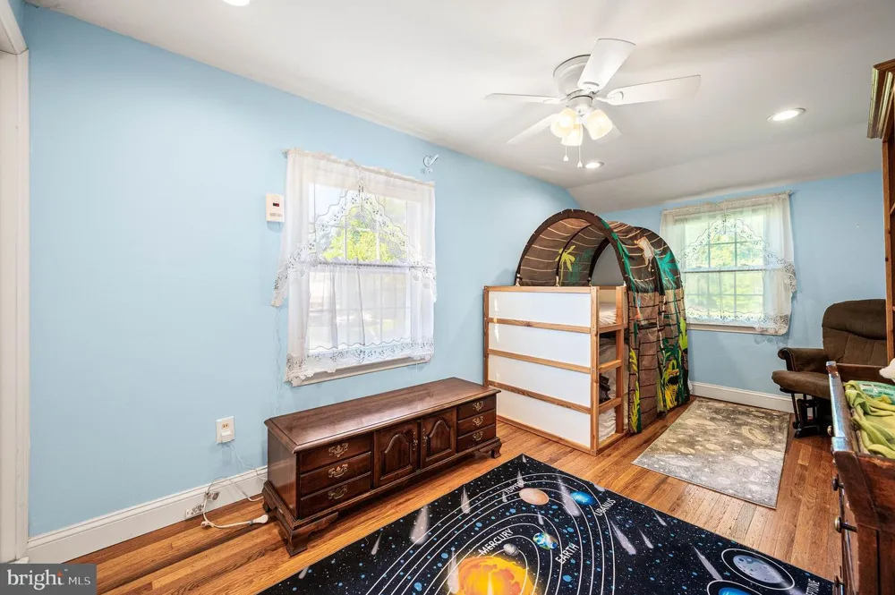 4035 FAIRWAY ROAD Lafayette Hill, PA 19444