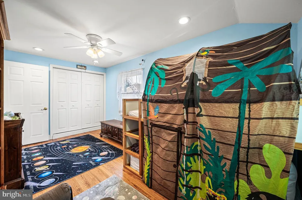 4035 FAIRWAY ROAD Lafayette Hill, PA 19444