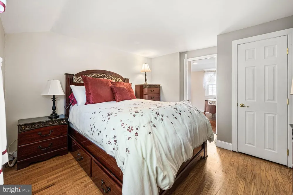 4035 FAIRWAY ROAD Lafayette Hill, PA 19444