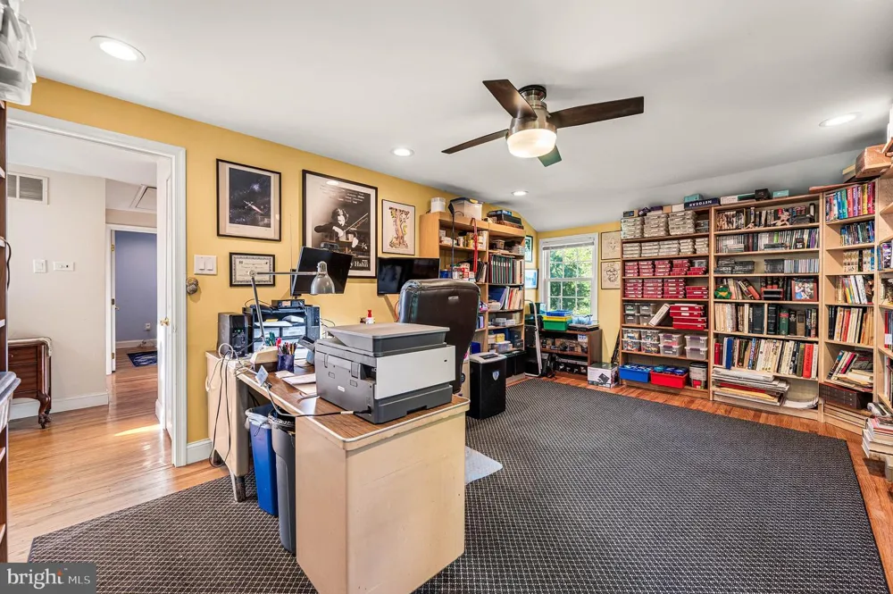 4035 FAIRWAY ROAD Lafayette Hill, PA 19444