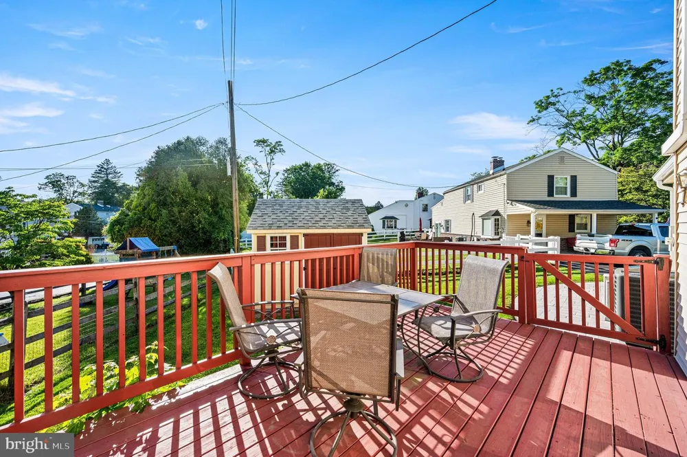 4035 FAIRWAY ROAD Lafayette Hill, PA 19444