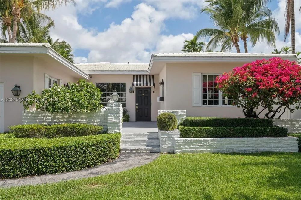 1255 NE 99th St Miami Shores, FL 33138