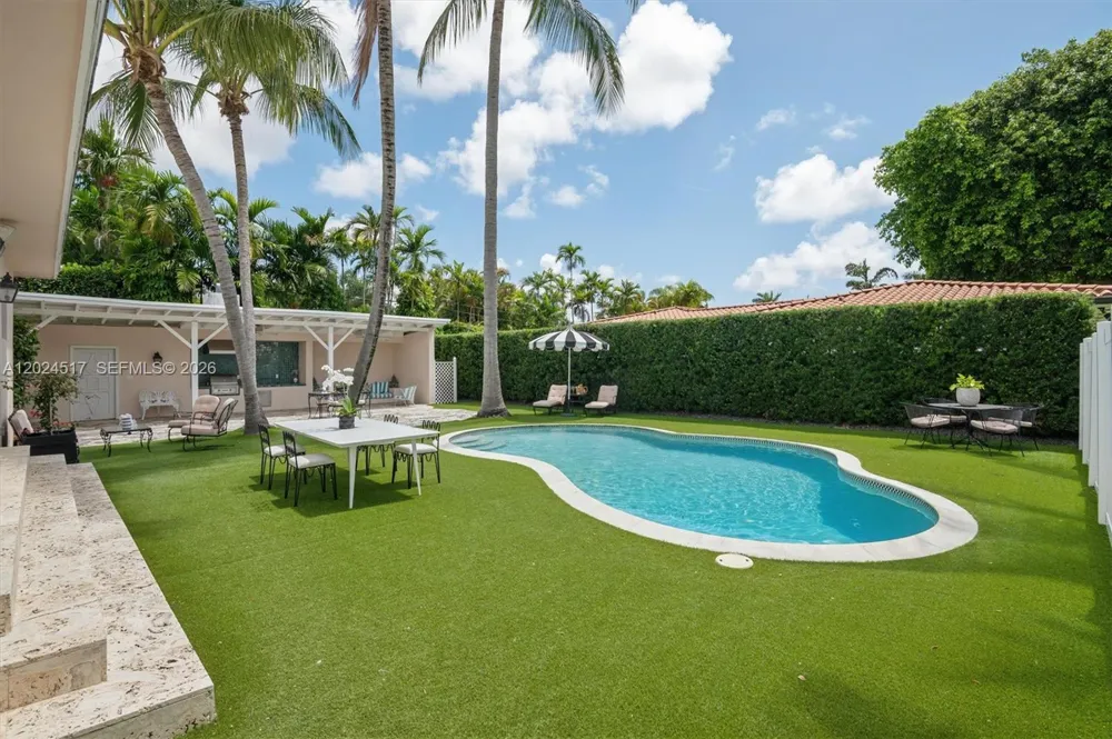 1255 NE 99th St Miami Shores, FL 33138