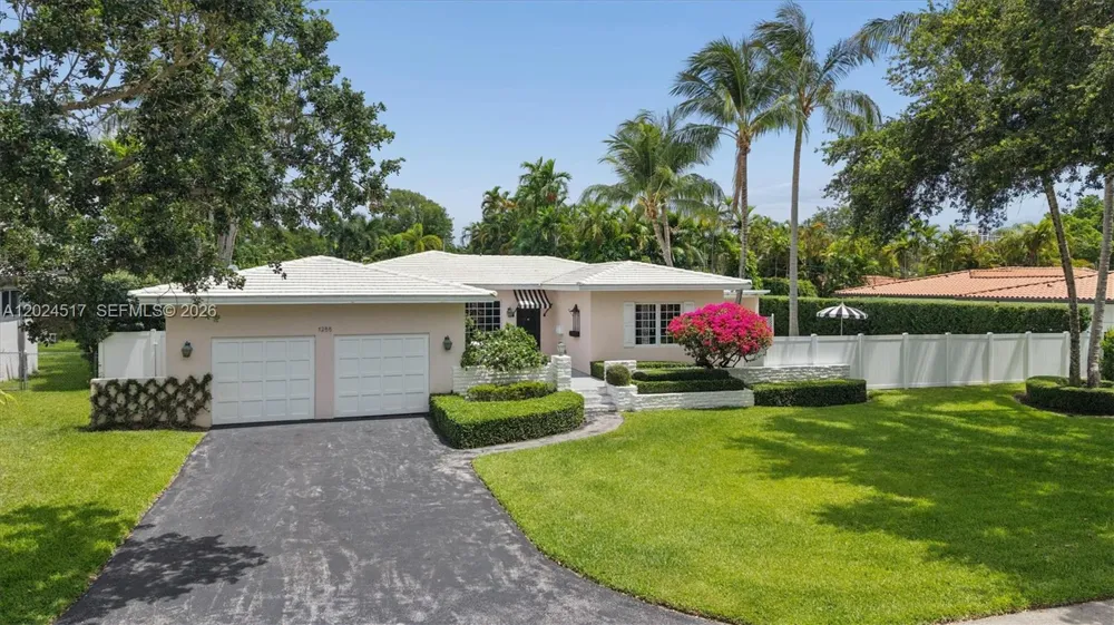 1255 NE 99th St Miami Shores, FL 33138
