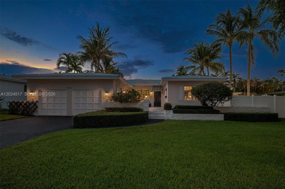 1255 NE 99th St Miami Shores, FL 33138