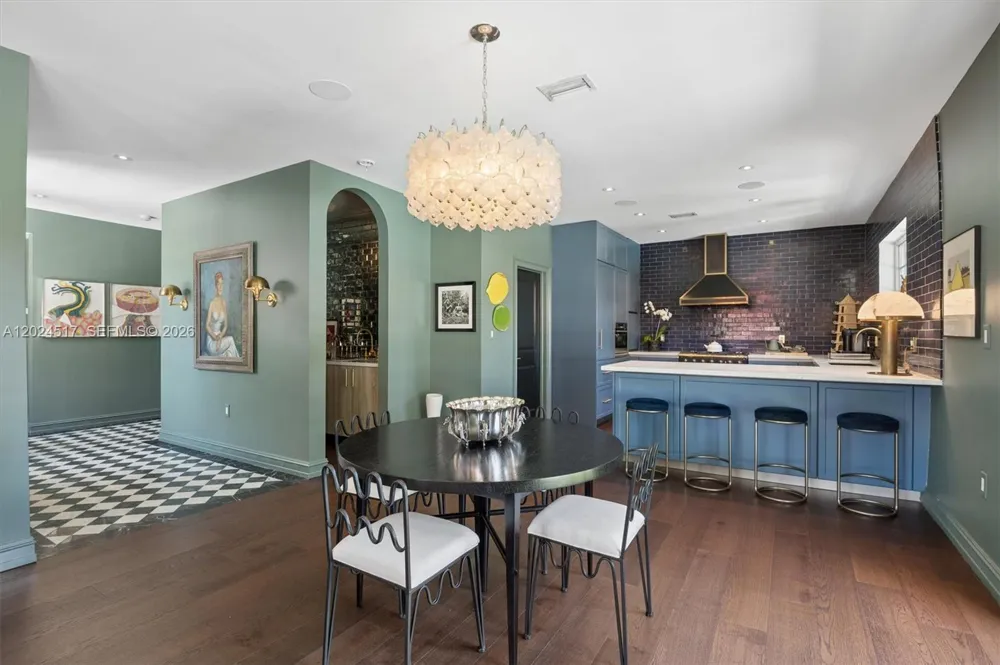1255 NE 99th St Miami Shores, FL 33138