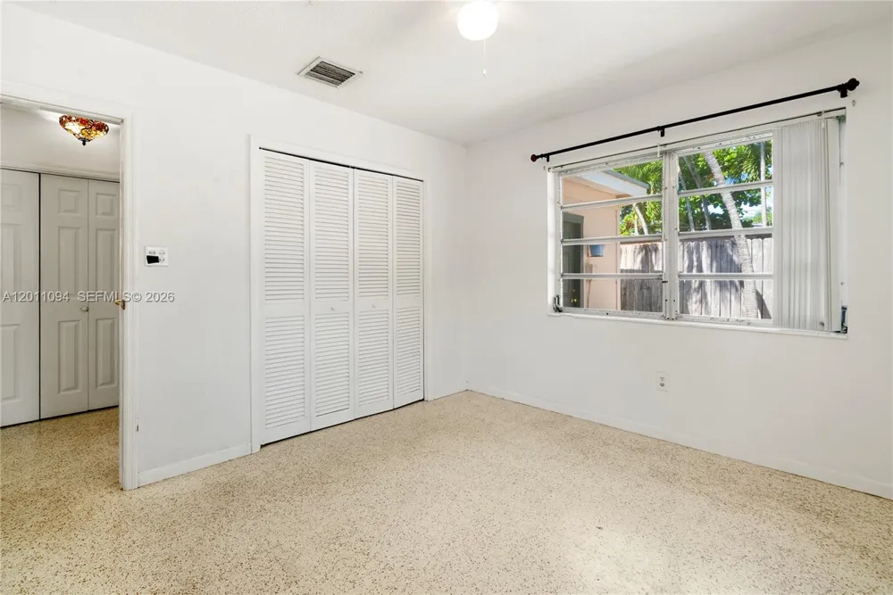 56 SE Marlin Ave Key Largo, FL 33037