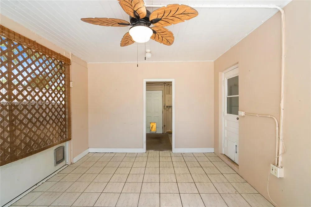 56 SE Marlin Ave Key Largo, FL 33037