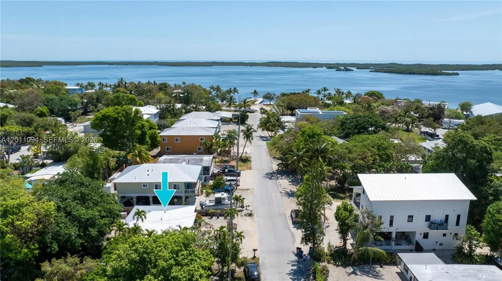 56 SE Marlin Ave Key Largo, FL 33037