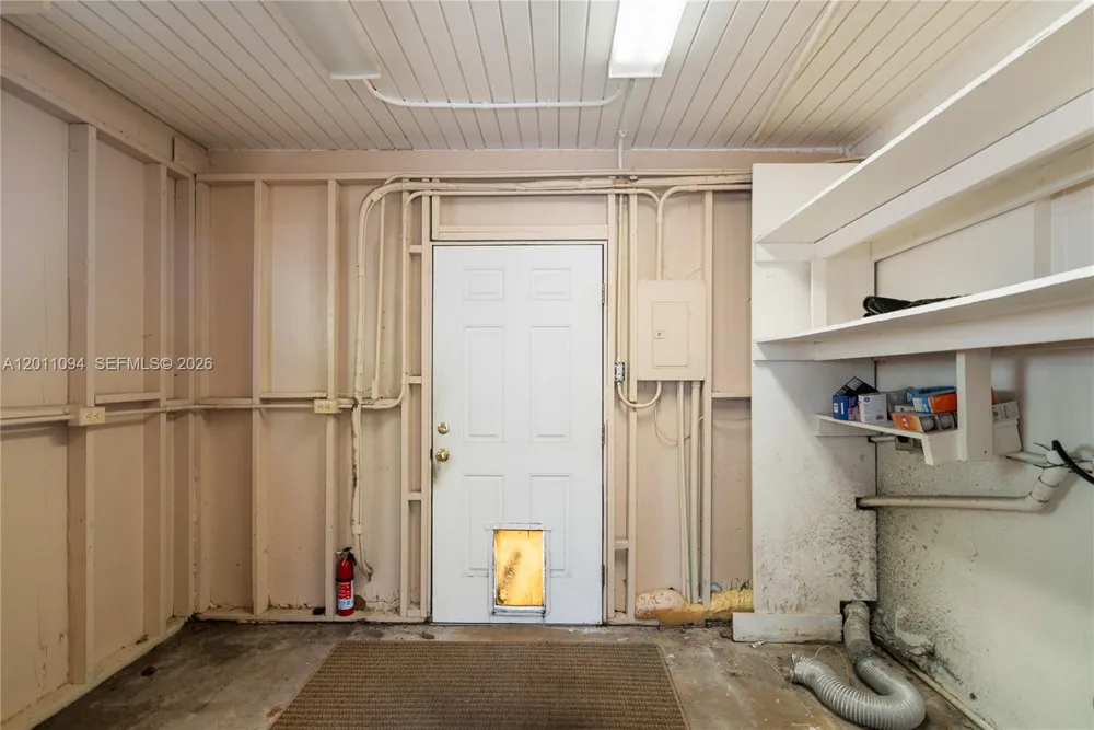 56 SE Marlin Ave Key Largo, FL 33037
