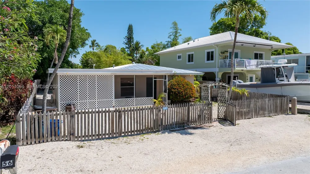 56 SE Marlin Ave Key Largo, FL 33037