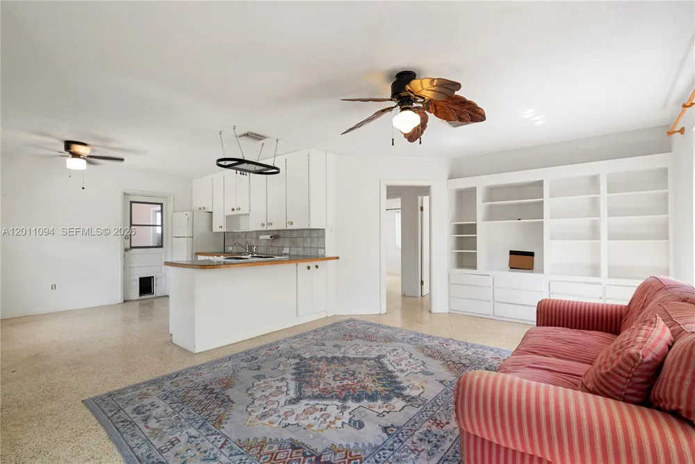 56 SE Marlin Ave Key Largo, FL 33037