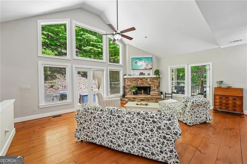 22 Windflower DR Big Canoe, GA 30143