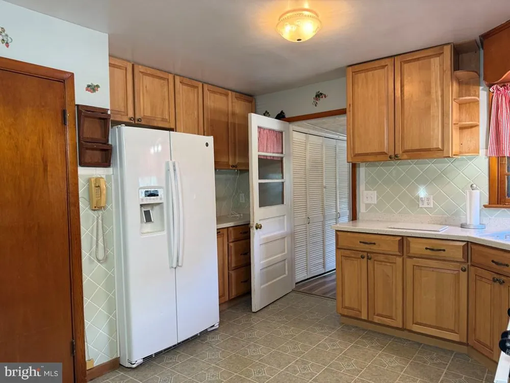 664 SANDY POINT ROAD Heathsville, VA 22473