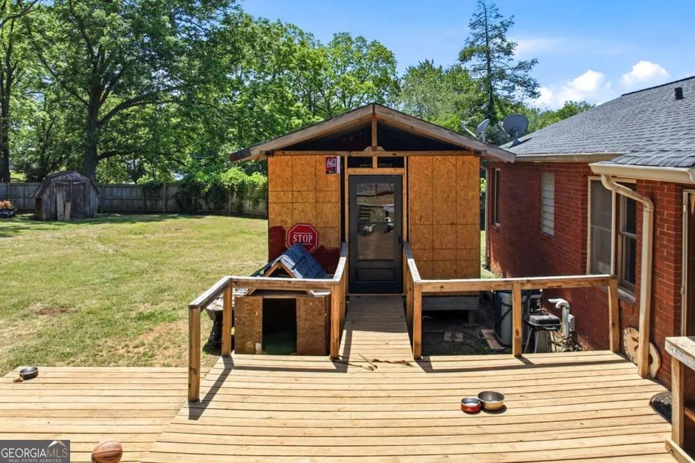 144 Georgia ST Demorest, GA 30535