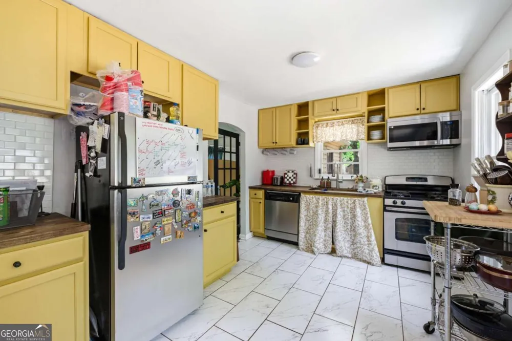 144 Georgia ST Demorest, GA 30535