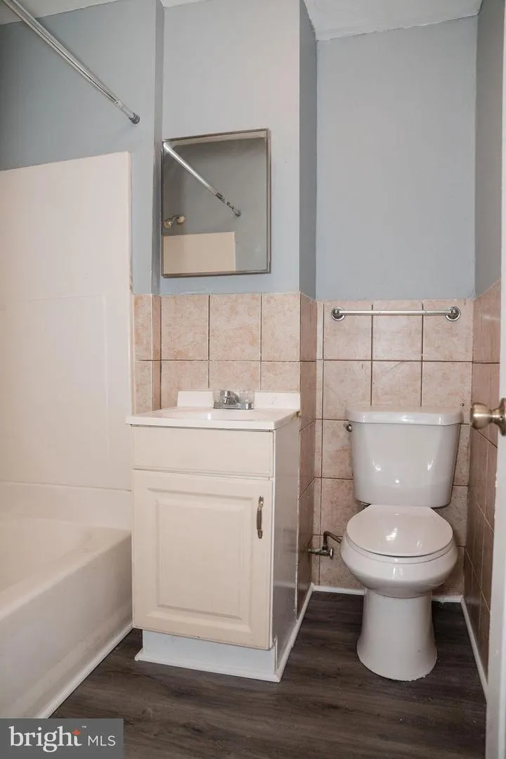 2630 E MONUMENT STREET Baltimore, MD 21205