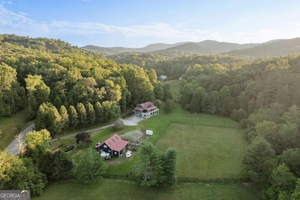 328 Black Ankle Creek RD Cherry Log, GA 30522