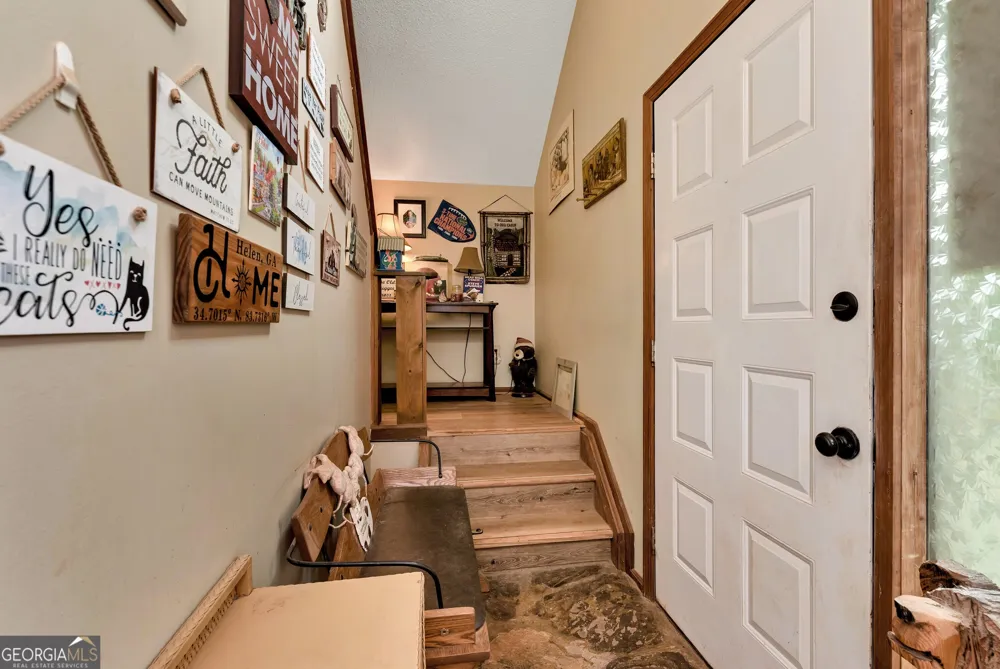 390 Alpenrosen Strasse Helen, GA 30545