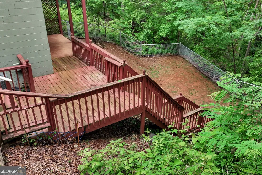 390 Alpenrosen Strasse Helen, GA 30545