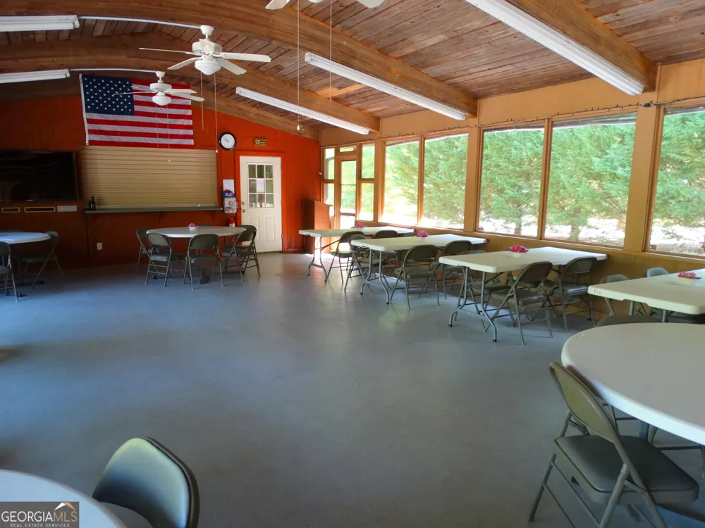 148 Tip Top CIR Cleveland, GA 30528