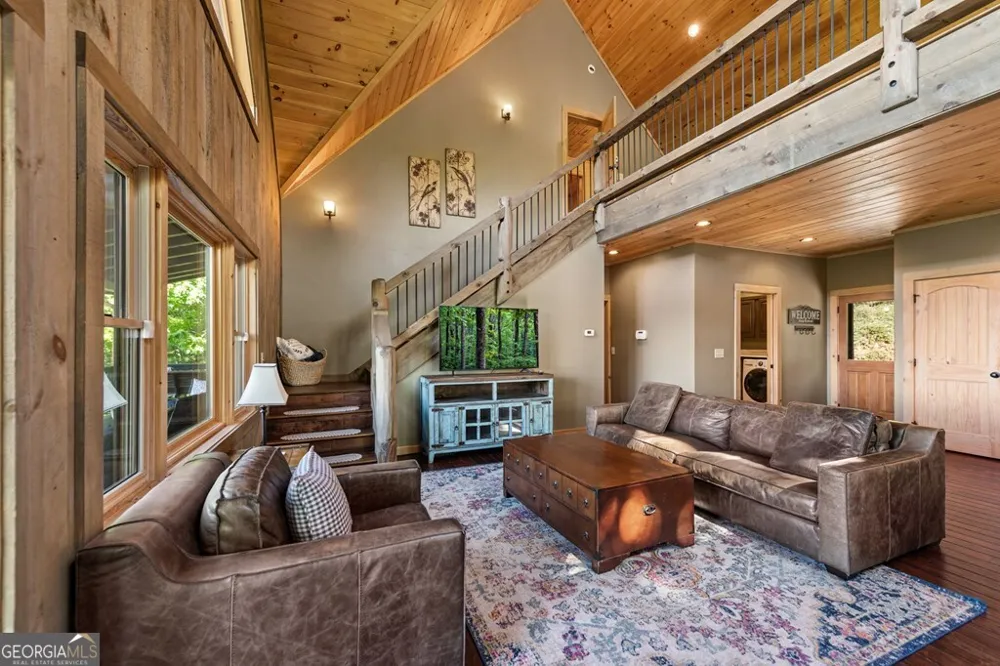 479 Big Timber RD Mineral Bluff, GA 30559