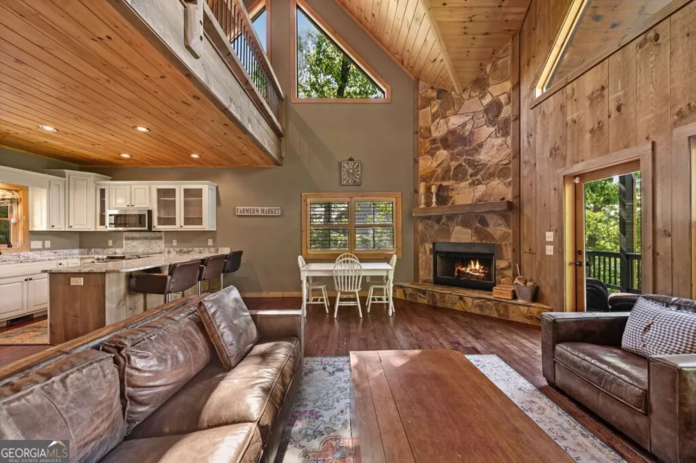 479 Big Timber RD Mineral Bluff, GA 30559